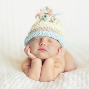 Bebe Chapeau Unisex Pastel Beanie Hat Curly Top 100% Cotton 12-24 months NEW